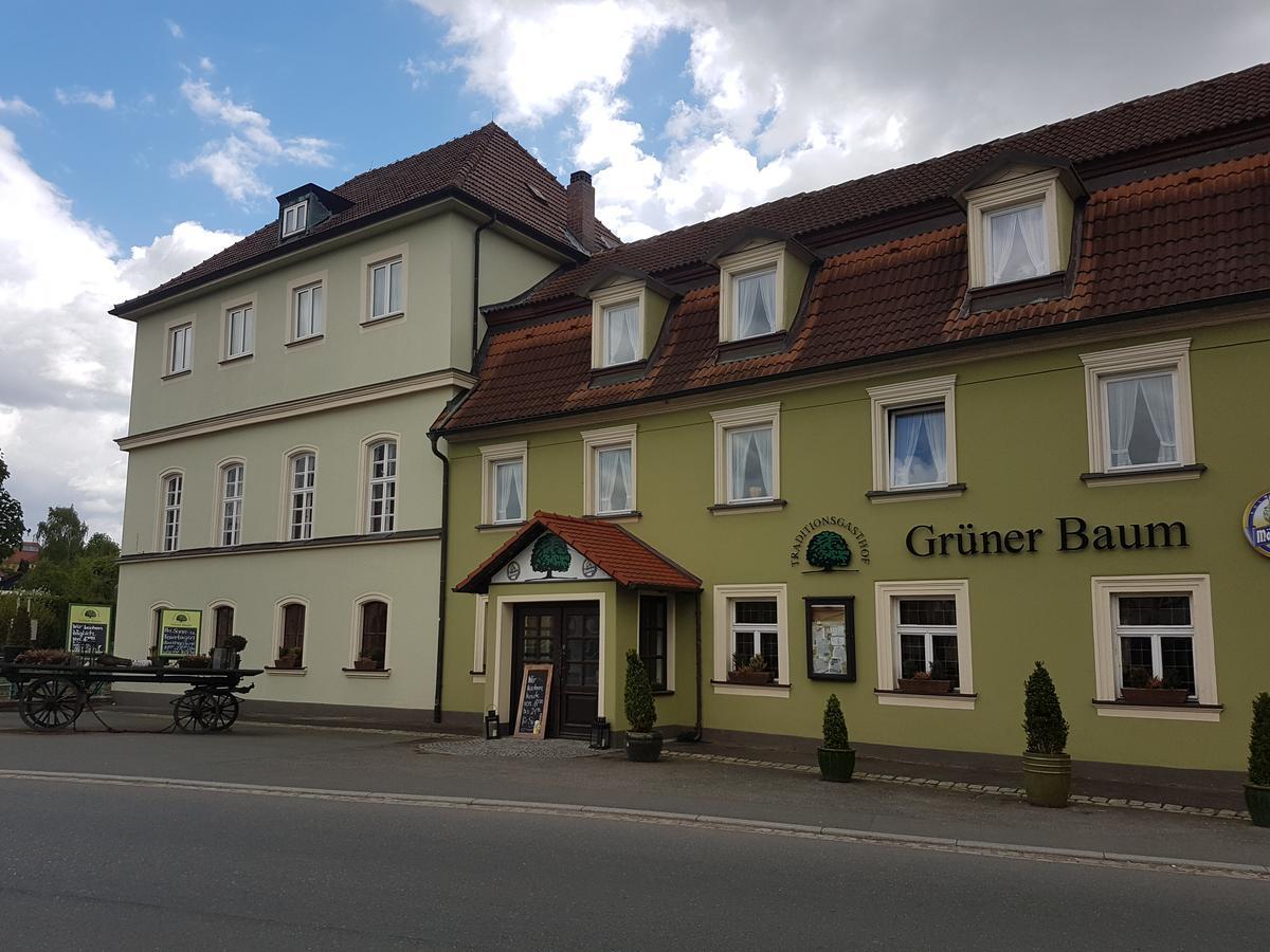 Traditionsgasthof Gruener Baum Bad Staffelstein Extérieur photo